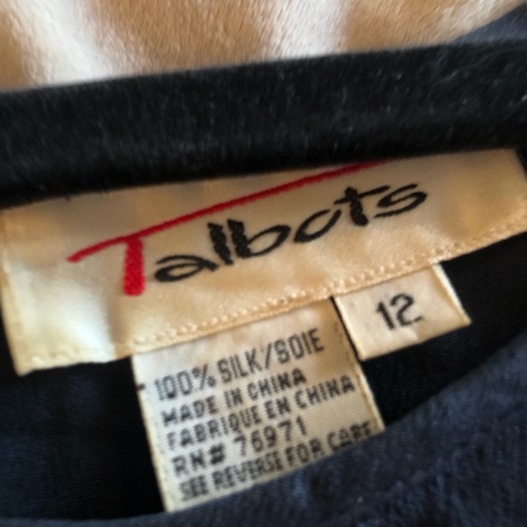 Ladies navy Talbots size 12 silk tunic top - Picture 2 of 3